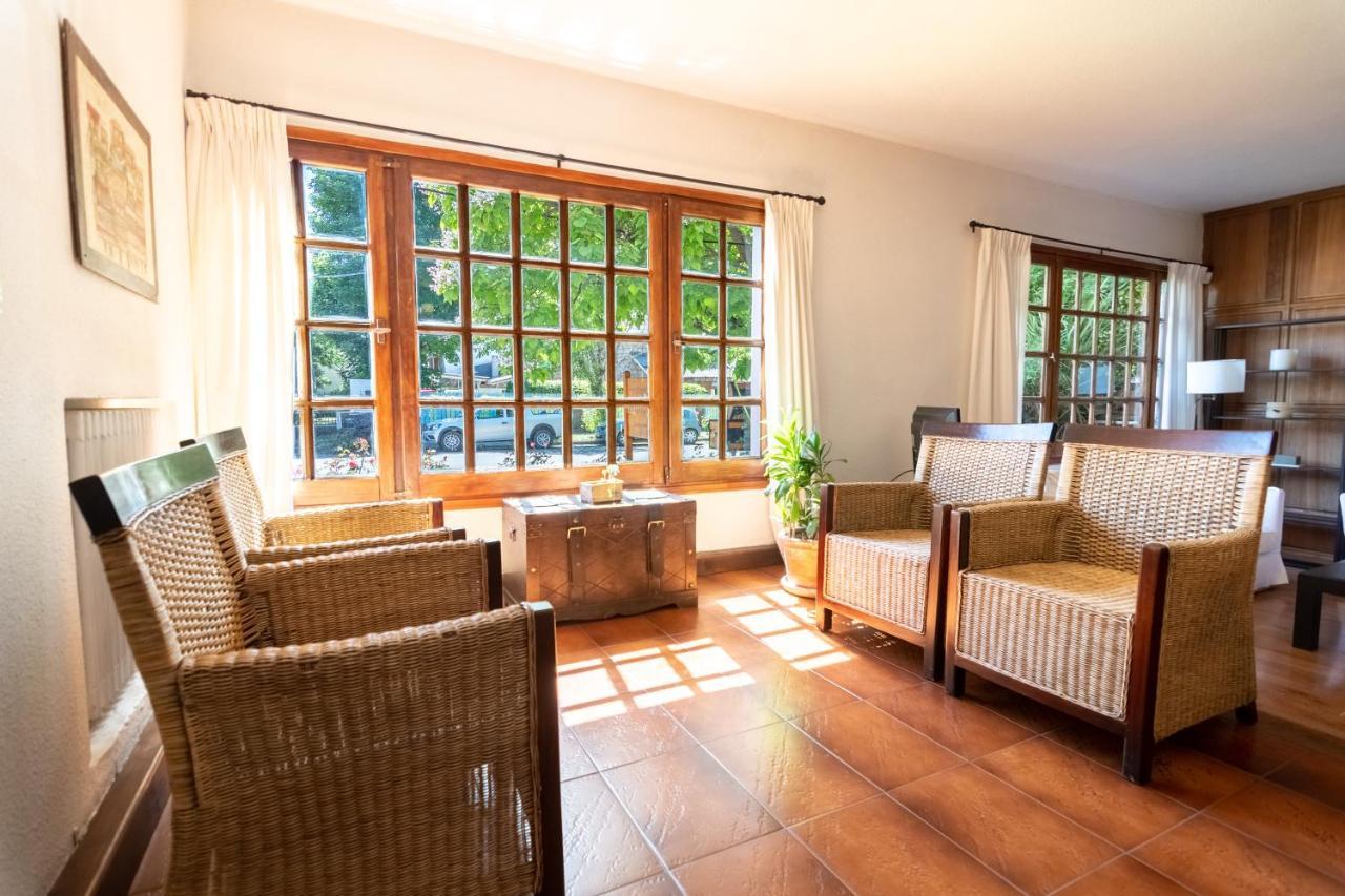 Hosteria Hostal Del Esquiador San Martín de los Andes Eksteriør bilde